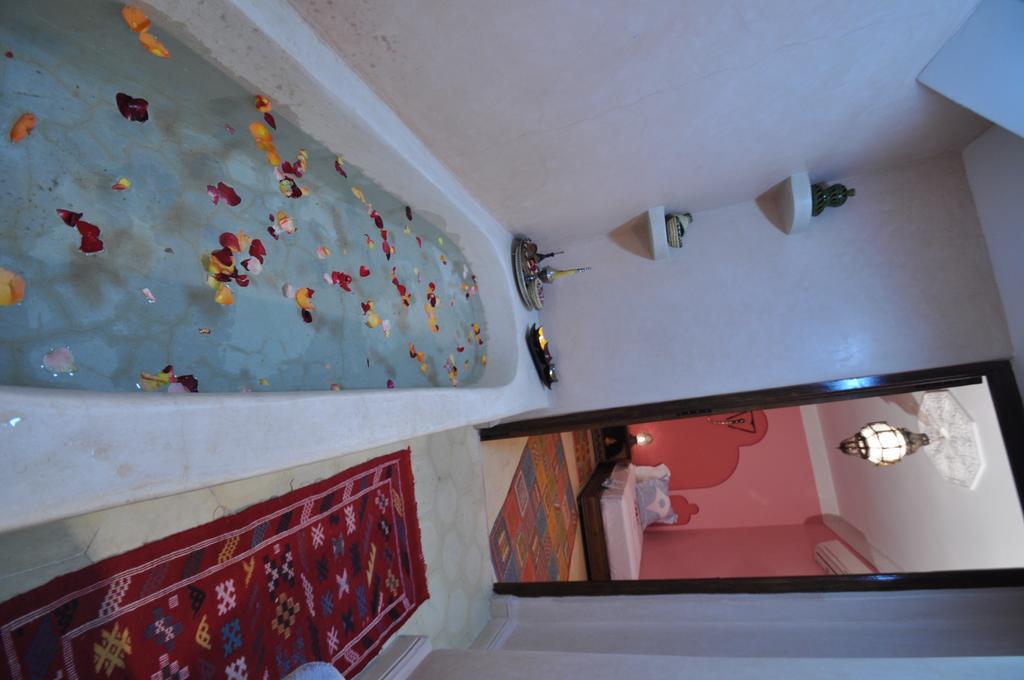 Riad La Famille Марракеш Екстер'єр фото
